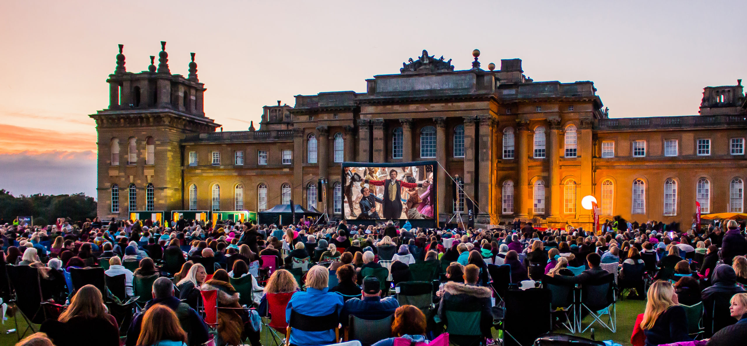 open air cinema at blenheim palace